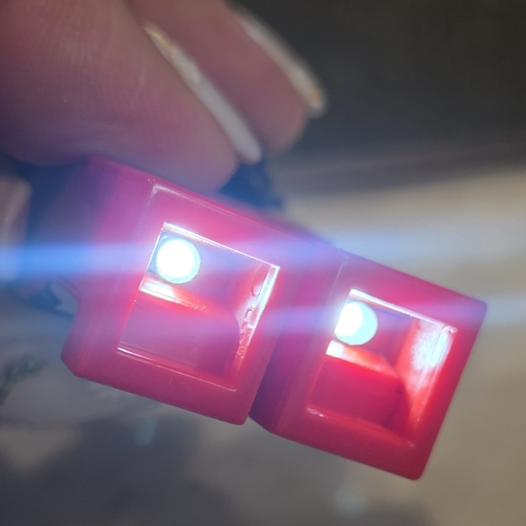 Lego Keychain Superman Superwoman Light - Picture 9 of 11